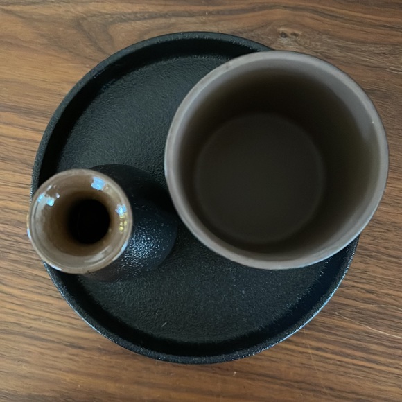 Japanese Stoneware Sake Serving Set - Picture 2 of 6